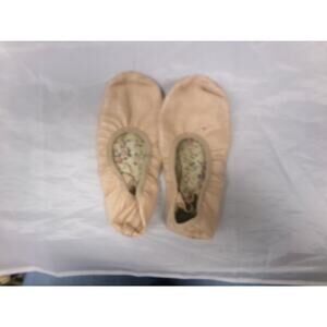 Dance Ballet Shoes DanzNMotion Child 2M Leather Single Strap Full Sole